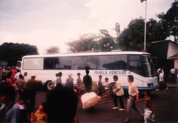 Kumpulan Bis Jadul Indonesia