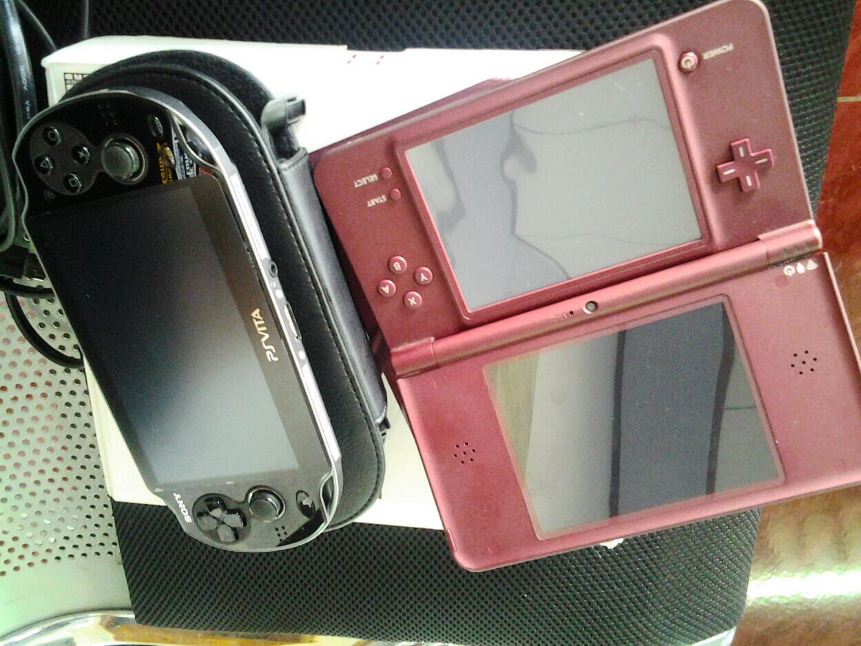 PS VITA & NINTENDO DS XL MURAH SOLO
