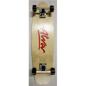 Sejarah Skateboard dan Proses Pembuatannya