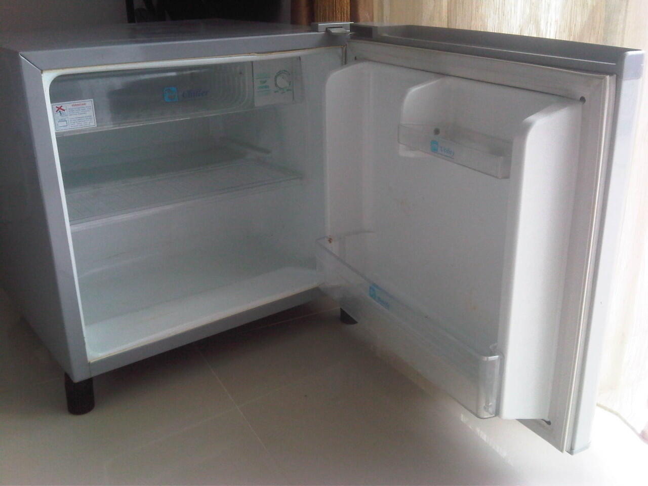 terjual kulkas mini kecil toshiba glacio kaskus terjual kulkas mini kecil toshiba glacio kaskus