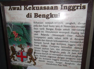 Bengkulu adalah salah satu Provinsi Jajahan Inggris ( Dan pernah diklaim Malaysia)