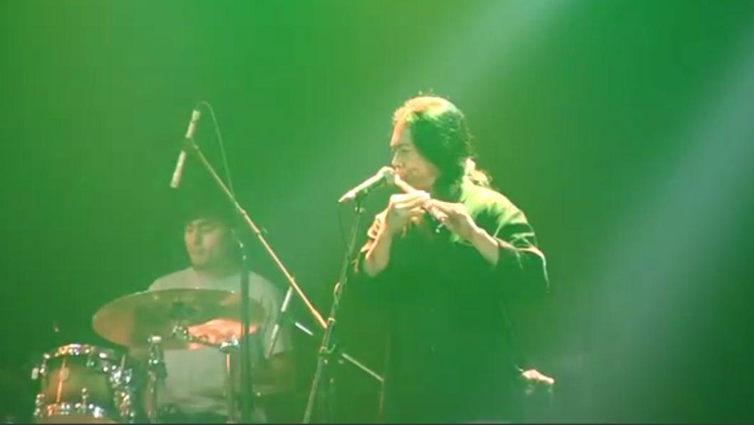 &#91;ASK&#93; Gan, Ada yang Tahu Siapa Nama Musisi Ini??