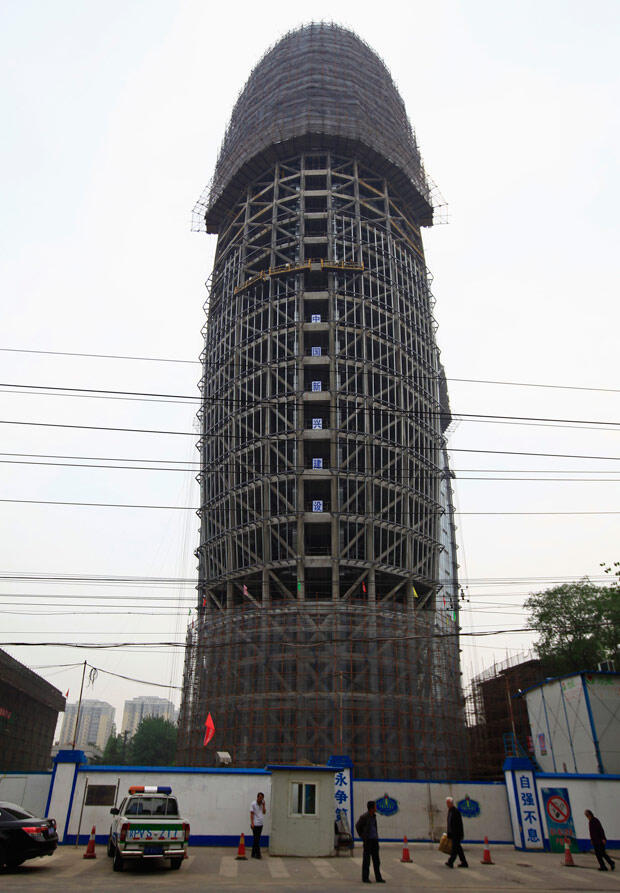 Gedung redaksi Harian Rakyat di Beijing mirip P*nis Raksasa