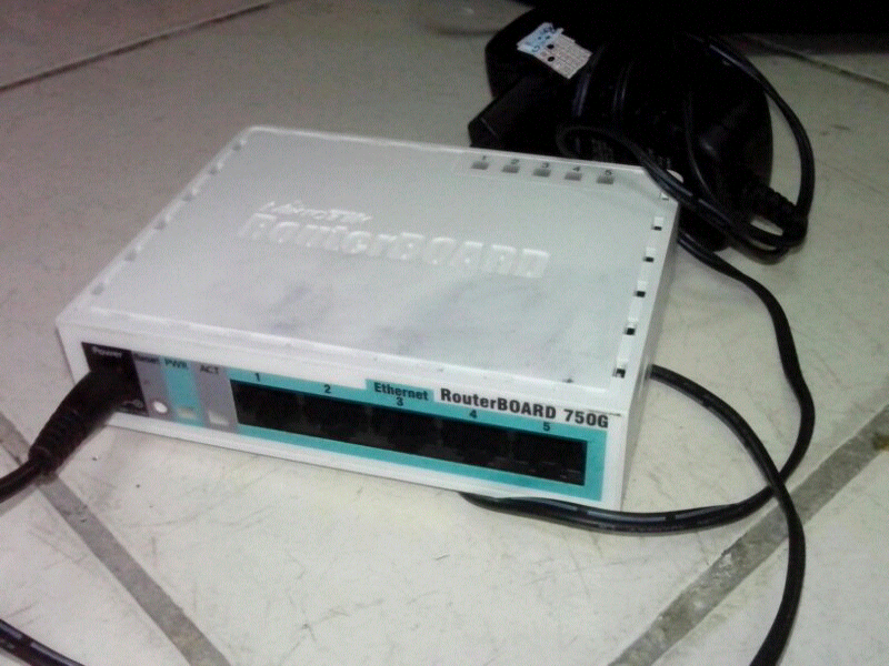 jual mikrotik Rb 750 g sama Rb 750 (bogor)