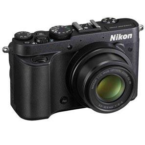 Nikon Coolpix P7700 (12,20MP) CUMA RP.4.250.000