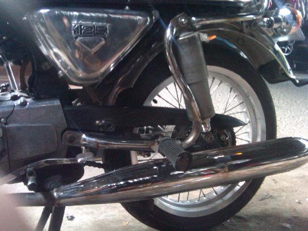HONDA CB DREAM Modifikasi Basic GL 209cc twin pipe