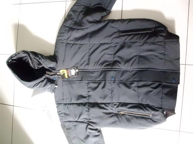 # jaket parasut tebal #