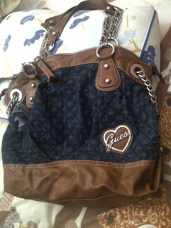 TAS DAN DOMPET GUESS ORI.