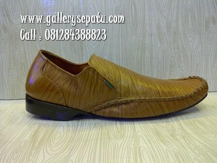 Jual Sepatu Futsal Adidas F10
