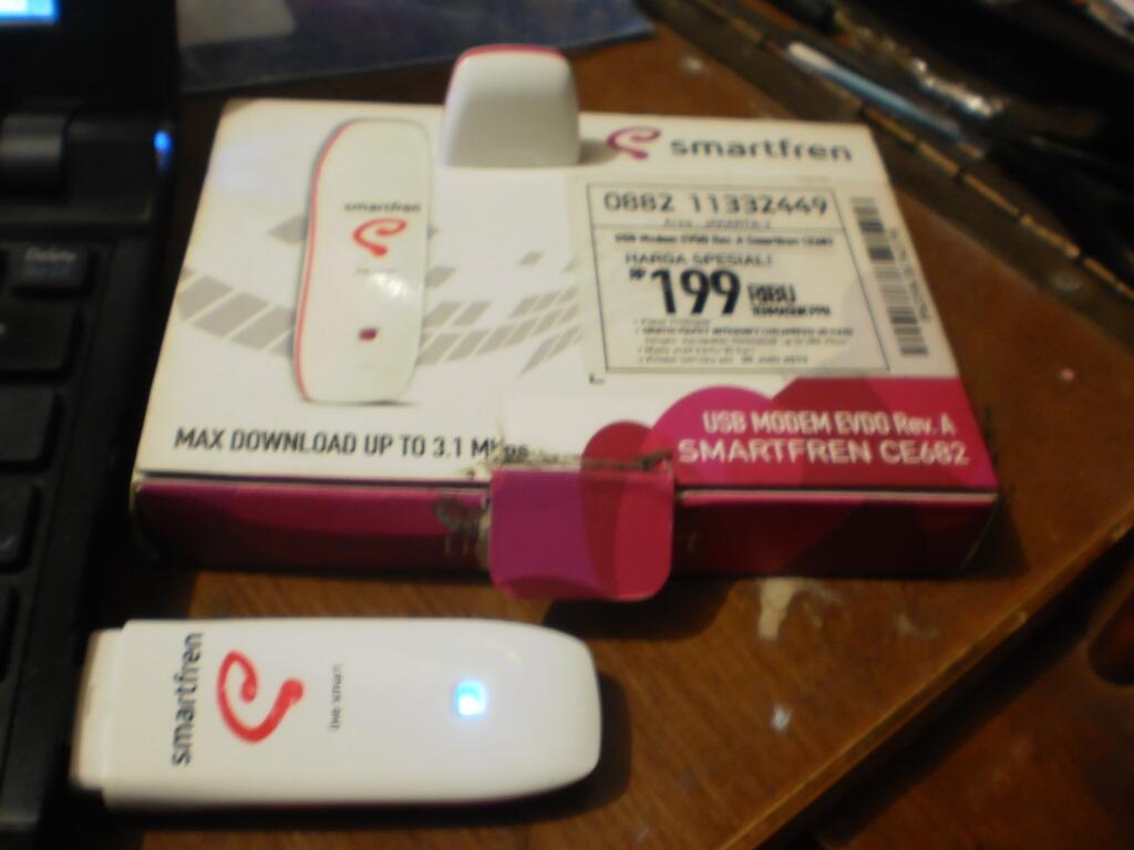 WTS Modem Smartfren CE682 Rev.A @100rb