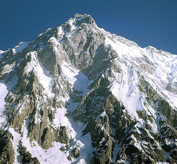 10 Gunung yg Sulit Ditaklukan