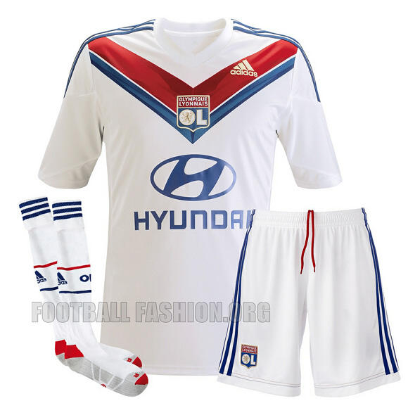 Jersey Lyon Musim 2013 - 2014