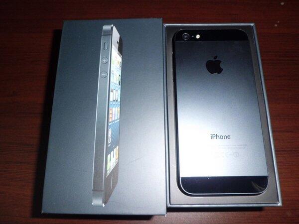 Blackberry Z 10 -iPhone 5 64 GB harga murah & bergaransi 1 thun