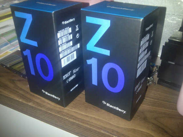 Blackberry Z 10 -iPhone 5 64 GB harga murah & bergaransi 1 thun