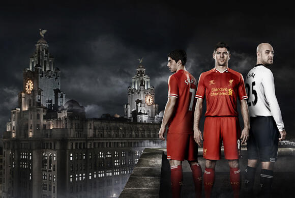 Detail Jersey: Liverpool Home 2013/2014
