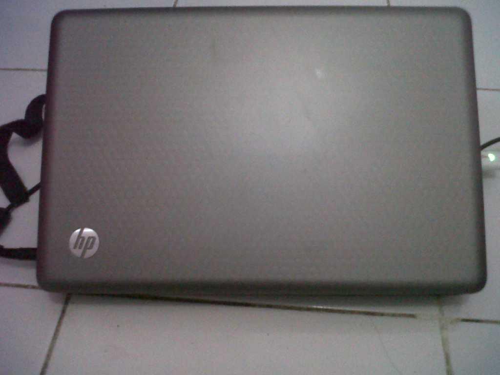 Laptop HP G42 Intel(R) Core(TM) i3 CPU M390 @ 2.67GHZ