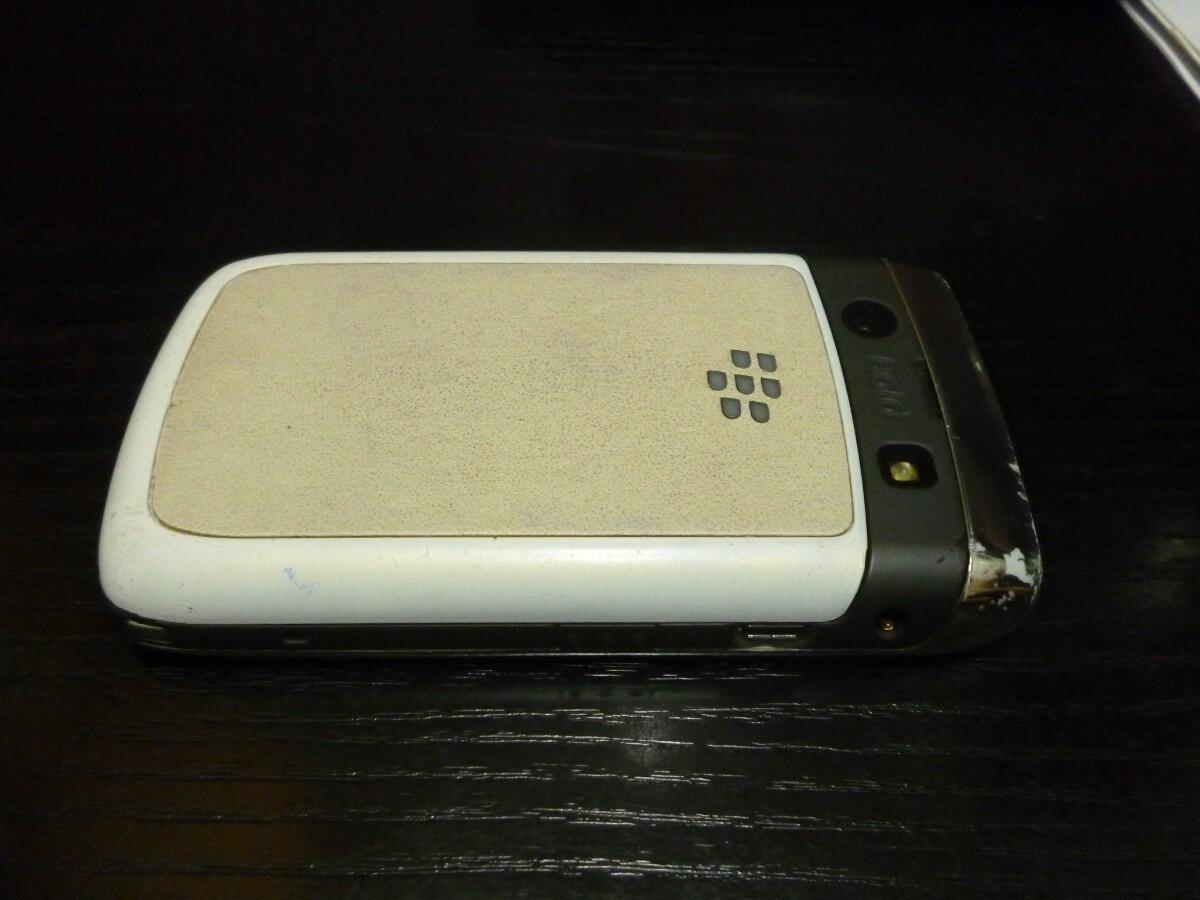 Blackberry Bold 9780 / Onyx 2 White/Putih