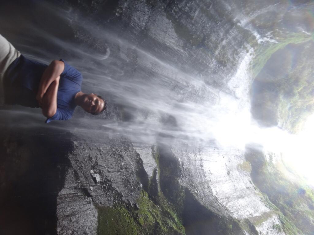 Keindahan Alami Air Terjun Madakaripura