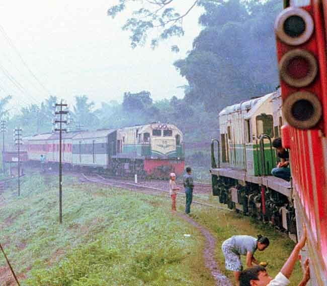Kereta Indonesia !