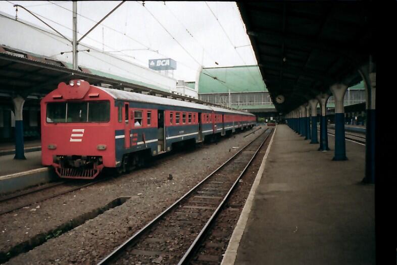 Kereta Indonesia !