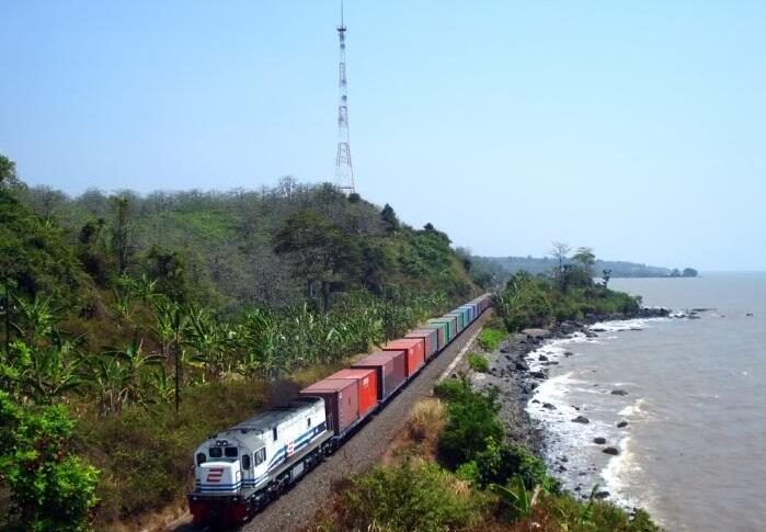Kereta Indonesia !