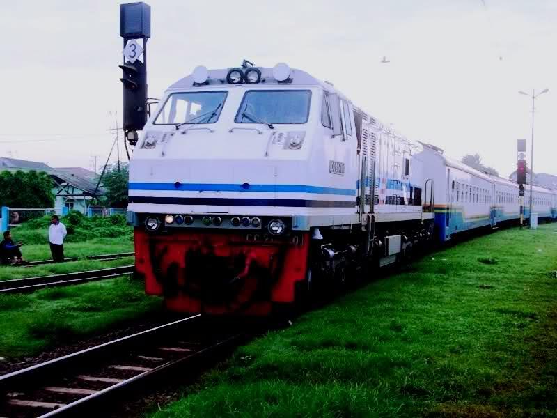 Kereta Indonesia !