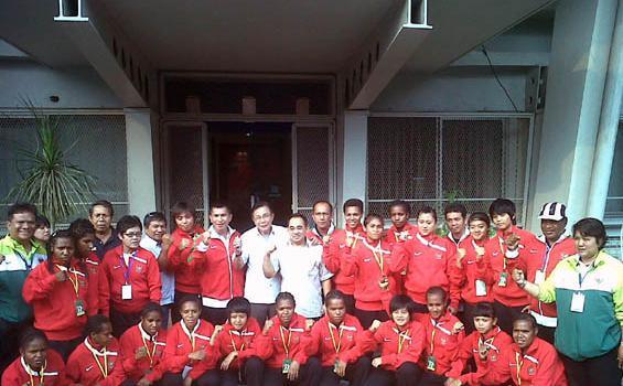  DIMANAKAH TIMNAS SEPAKBOLA WANITA INDONESIA?