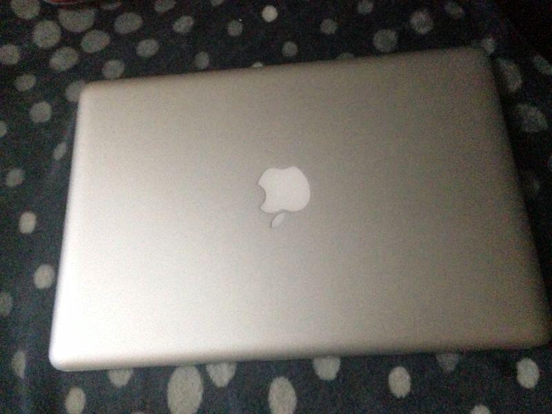 Macbook Pro 13 inci Unibody Core2Duo, Surabaya NEGO!!!
