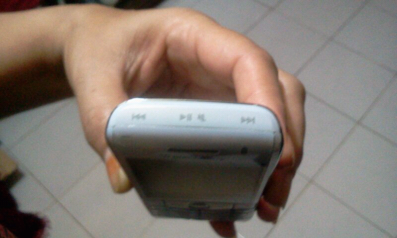 jual blackberry pearl 9105 3G white