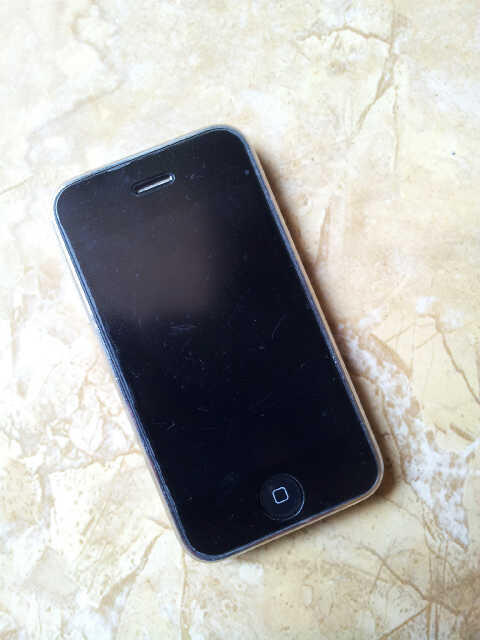 Iphone 3GS 16GB Black Jogja