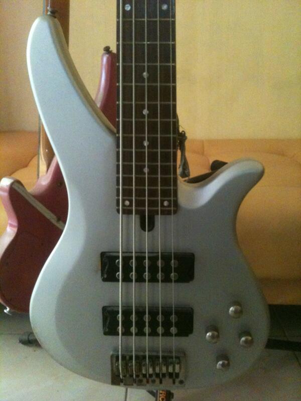 rbx 375 yamaha bass