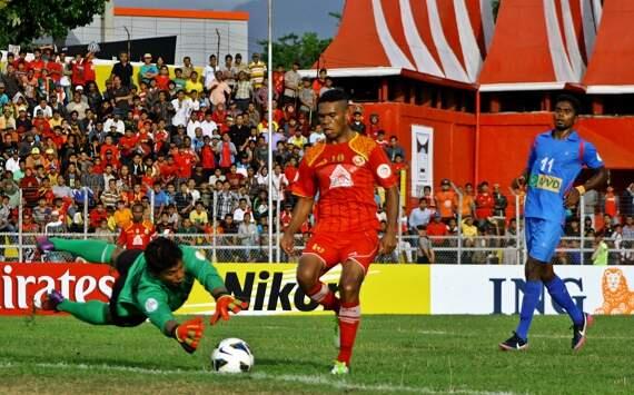 Vendry Mofu Loloskan Semen Padang Ke Perempat-Final Piala AFC 2013 