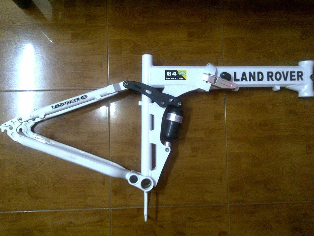 Terjual JUAL Frame sepeda  gunung  MTB  Mountain Bike lipat 