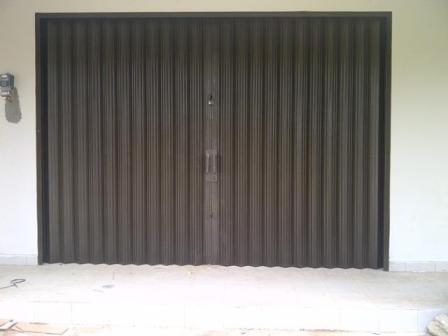 Terjual Kusen alum kaca folding gate rolling door baja 