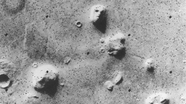 Gambar Unik dan Lucu Di Planet Luar Angkasa &#91;Gambar&#93;