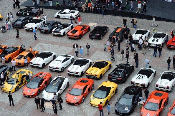 &#91;KEREN&#93; Peringatan 50tahun Lamborghini, 300 Mobil Lamborghini Kumpul Bareng