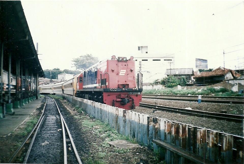 Kereta Indonesia !