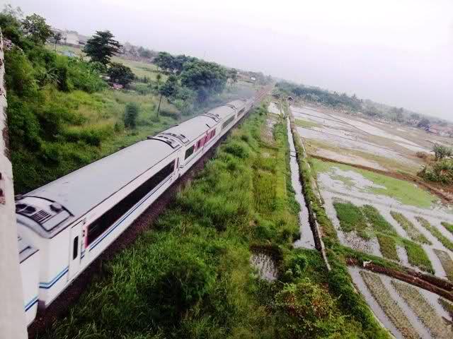 Kereta Indonesia !