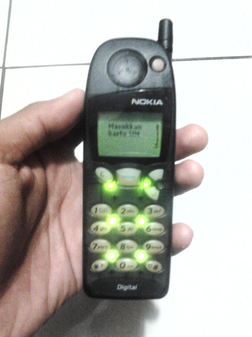 jual NOKIA 5110 barang muluss terawat !!