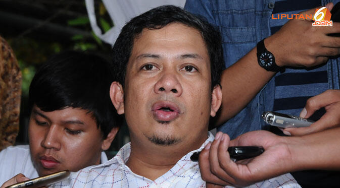 FAHRI HAMZAH ANGGOTA DPR PALING SERING BOLOS DARI F- PKS