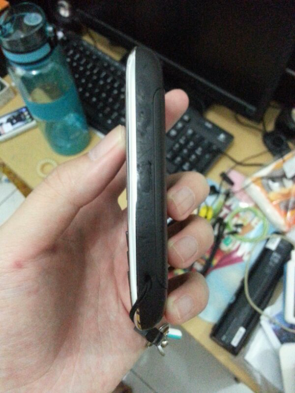 jual blackberry 9300 second kondisi 80%