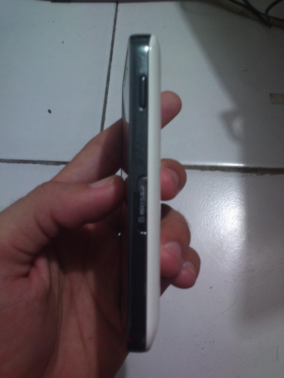 SAMSUNG GALAXY ACE GTS5830