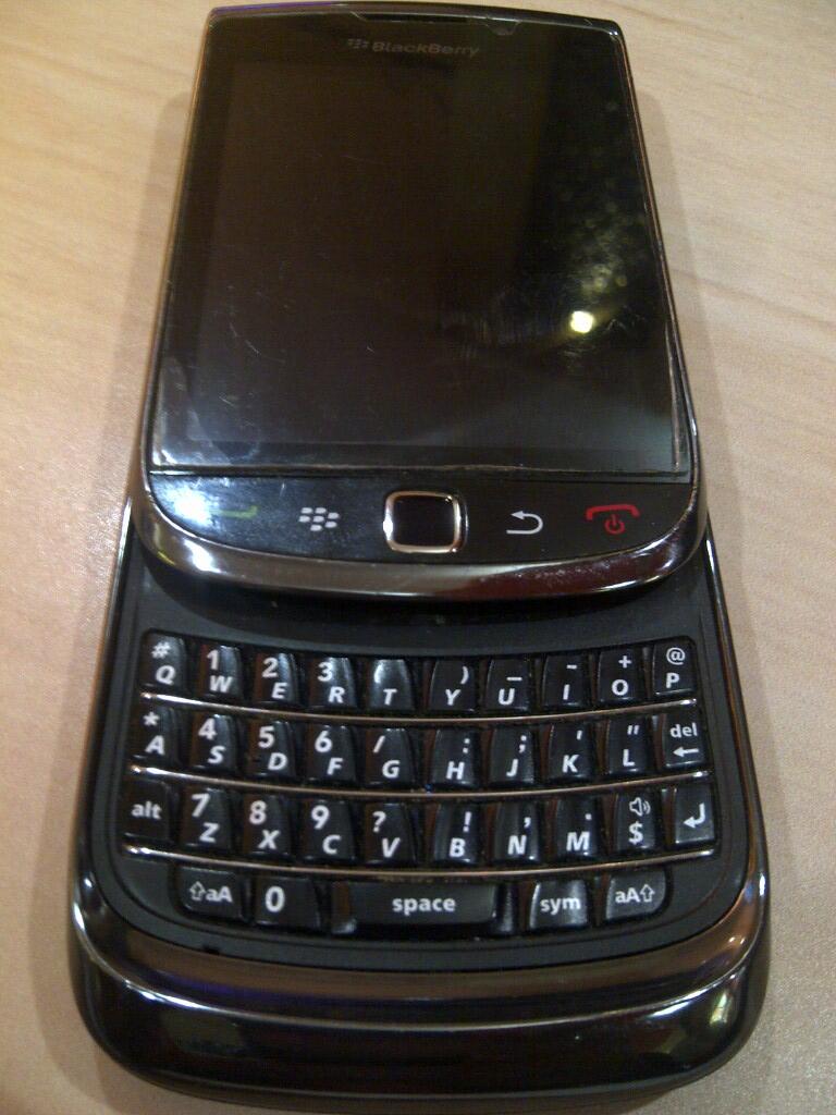 BB Torch 9800 - mulus bandung