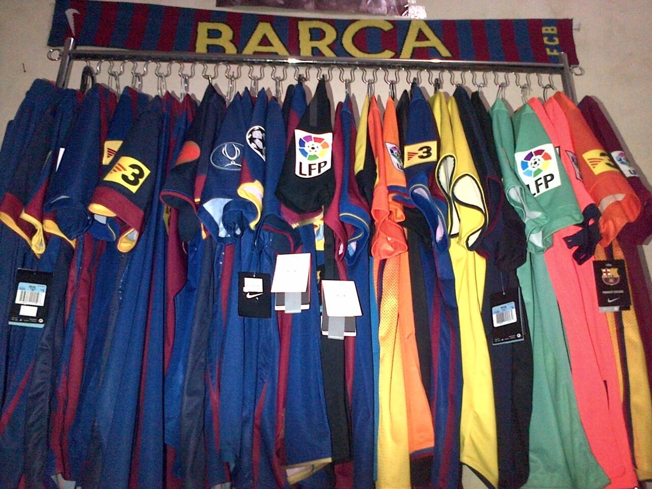 Jersey Barcelona Original Bnwt berbagai musim UPDATE !
