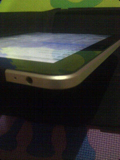 wts ipad 1 64gb (3G+ wifi) kondisi 95% mulus tombol home empuk
