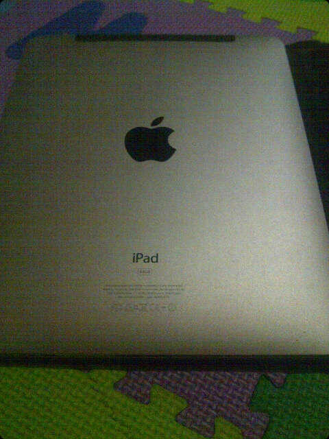 wts ipad 1 64gb (3G+ wifi) kondisi 95% mulus tombol home empuk
