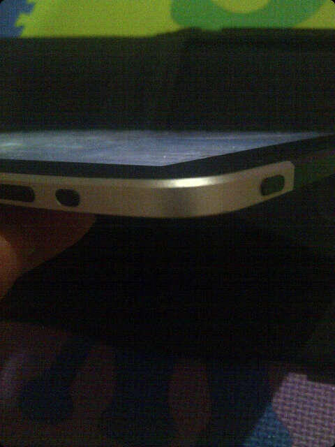 wts ipad 1 64gb (3G+ wifi) kondisi 95% mulus tombol home empuk