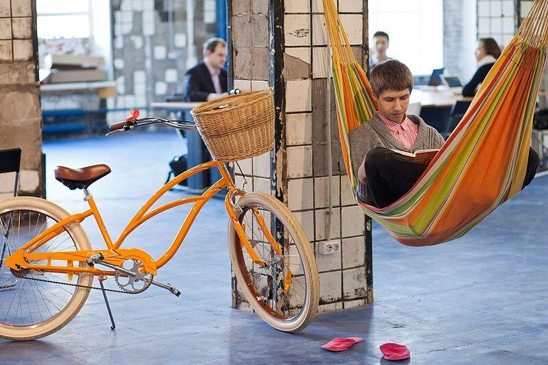 Coworking Space : Tempat Kerja Yang Unik, Bikin Kita Selalu Kreatif