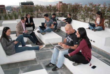 Coworking Space : Tempat Kerja Yang Unik, Bikin Kita Selalu Kreatif