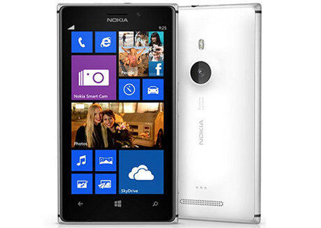 Perbedaan Nokia Lumia 925 &amp; 928?